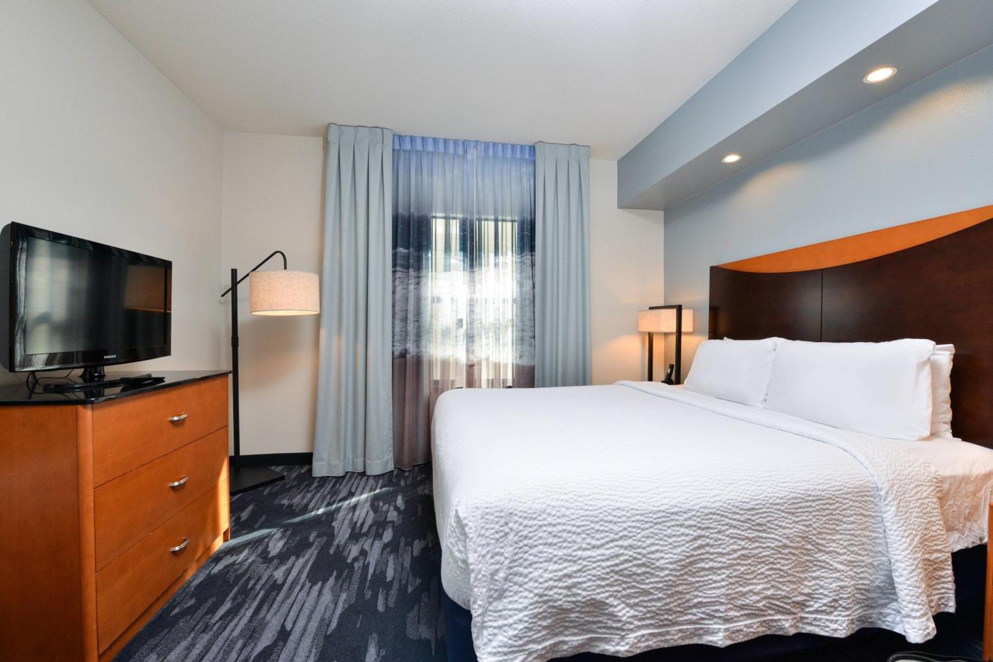 Fairfield Inn & Suites Santa Cruz - Capitola Ngoại thất bức ảnh